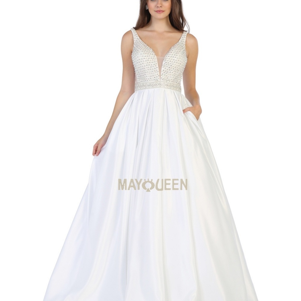 New formal prom gown. Evening bridesmaid dresses